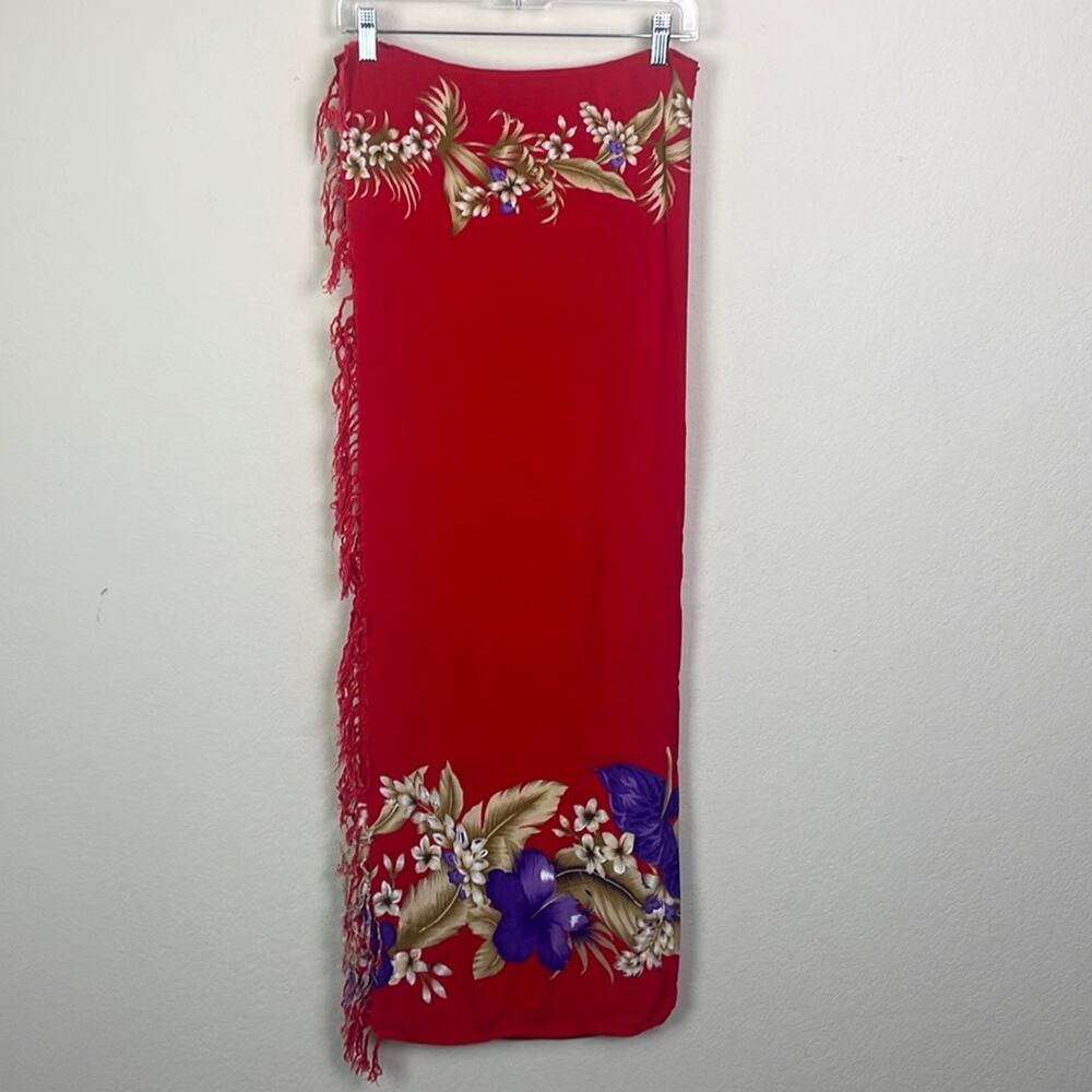 Hibiscus Collection rayon floral sarong